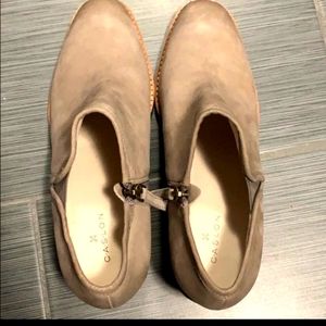 Caslon Genuine Leather Ankle Boots Size 9.5